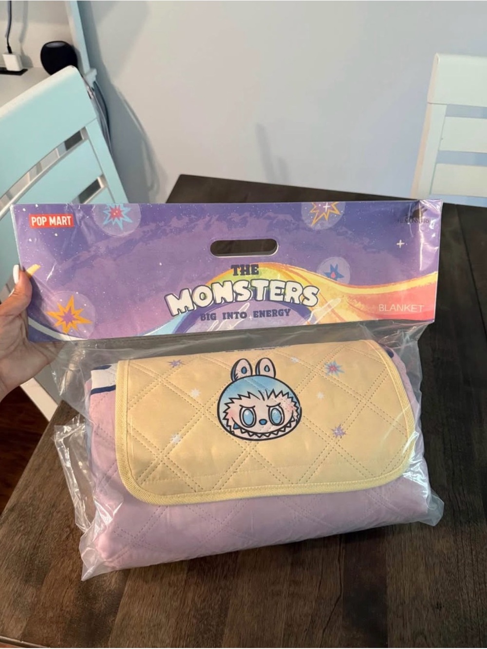 POP MART The Monsters Big Into Energy 
BLANKET LIMITED EDITION 2025